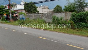 Bán đất thổ Đường Hồ Văn Tắng, Xã Tân Phú Trung, Huyện Củ Chi. DT: 20m x 70m, diện tích: 1400m2 giá: 28.0 tỷ, 20 triệu/m2, 1400 triệu/mét ngang