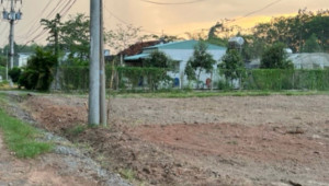 Bán đất thổ 2 mặt tiền Xã An Phú, Huyện Củ Chi. DT: 25m x 60m, diện tích: 1861m2 giá: 8.0 tỷ, 4.3 triệu/m2, 320 triệu/mét ngang