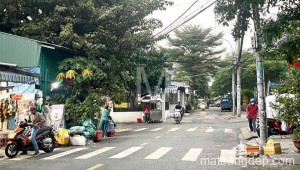 BÁN GẤP NHÀ 3 TẦNG MẶT TIỀN ĐỐC LONG TÂN QUÝ TÂN PHÚ VỊ TRÍ ĐẮC ĐỊA .KINH DOANH MUA BÁN ĐỦ NGÀNH NGHỀ. GẦN CHỢ TÂN HƯƠNG . DT 4X16M. GIÁ CHỈ 10.7 TỶ