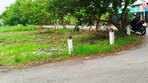 A Trần Thị Giang + Ba Chả (thửa 581 tờ 49) 900 đất 30 30 11 tỷ Hưng Long Bình Chánh 10 đến 20
