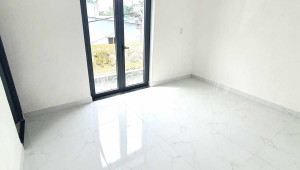 A 16/2 Nguyễn Văn Cự (Số cũ: 14 Nguyễn Văn Cự) 50/70 4 9.3 7.5 5.4 tỷ Tân Tạo Bình Tân 3 đến 6