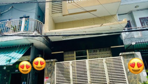 127/2/23 Lê Thúc Hoạch 77 3 5 15.4 8.8 tỷ Phú Thọ Hoà Tân Phú 6 đến 10