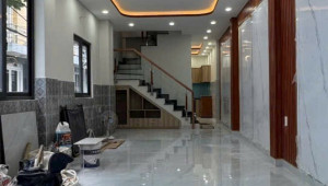 132 Trịnh Đình Trọng 71 2 3.5 20 9.8 tỷ Phú Trung Tân Phú 6 đến 10