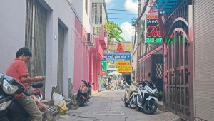 462/2/18 Cách Mạng Tháng 8 48 3.5 14 8 tỷ Phường 11 Quận 3 6 đến 10