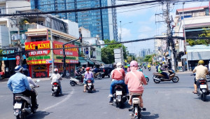 915 Huỳnh Tấn Phát 90/102 C4 3 34 10.5 Tỷ Phú Thuận Quận 7 10 đến 20