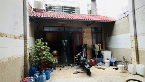 121 Lê Văn Lương 220/138 4 4.5/7.2 32.5 33.5 tỷ Tân Kiểng Quận 7 20 đến 50