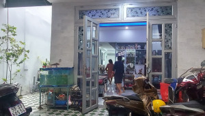27/4 Thạnh Lộc 4 (160 KP3) 114 2 6 19 5.8 tỷ Thạnh Lộc Quận 12 3 đến 6