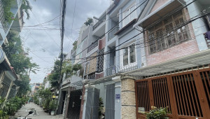 215/113 Nguyễn Xí 68/105 3 6/6.6 17 9 tỷ Phường 13 Bình Thạnh 6 đến 10