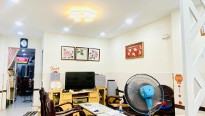 35A Đường số 5 CX Chu Văn An 64 4 4 15.5 12.5 tỷ Phường 26 Bình Thạnh 10 đến 20