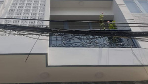 2C/21/6/11F Bình Quới 60 4 3.8 16 5.95 tỷ Phường 27 Bình Thạnh 6 đến 10