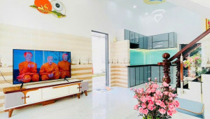 361/25 Phan Huy Ích 31 2 4.2 7.5 4.38 tỷ Phường 14 Gò Vấp 3 đến 6