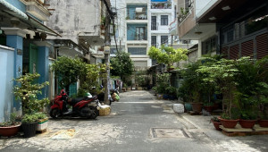 173/6 (Số mới 221/6) Lê Đức Thọ 75 2 3.6 21 6.8 Tỷ Phường 17 Gò Vấp 6 đến 10