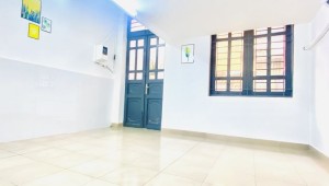 Bán nhà 130/1 Hai Bà Trưng Tân Định Quận 1