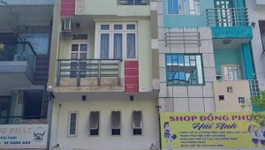 Bán nhà 42 Trần Nhân Tôn Phường 2 Quận 10