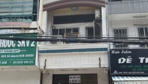 Bán nhà 208 Ngô Quyền Phường 8 Quận 10