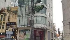 Bán nhà 45 3 Tháng 2 Phường 11 Quận 10
