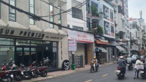 Bán nhà 126 Hồ Bá Kiện Phường 15 Quận 10