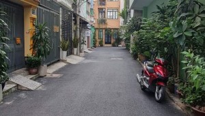 Bán nhà 40/46 Nguyễn Giản Thanh Phường 15 Quận 10