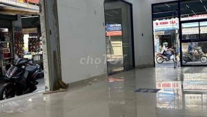 Bán nhà 687 Lạc Long Quân Phường 10 Quận Tân Bình