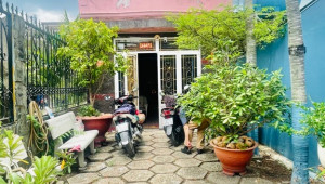 Bán nhà 20/4A Ấp Trung Lân, Hóc Môn. DT: 4.2m x 36.0m, diện tích: 151m2 giá: 16.0 tỷ