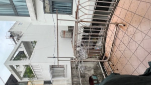 Bán nhà 276/9 Hoà Hưng, Quận 10. DT: 3.2m x 0.0m, diện tích: 39m2 giá: 5.2 tỷ