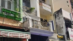 Bán nhà 60 Cô Giang, Phú Nhuận. DT: 3.0m x 18.0m, diện tích: 51m2 giá: 11.5 tỷ