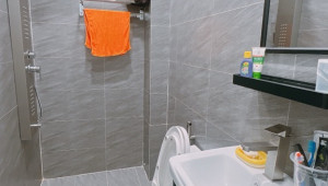 Bán nhà 122/37/5 Tôn Đản, Quận 4. DT: 3.5m x 11.0m, diện tích: 34m2 giá: 3.95 tỷ