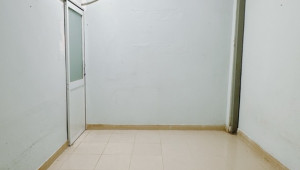 Bán nhà 489 Đoàn Văn Bơ, Quận 4. DT: 5.3m x 12.5m, diện tích: 51m2 giá: 10.5 tỷ