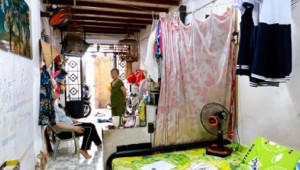 Bán nhà 307/33 Tôn Đản, Quận 4. DT: 2.5m x 13.0m, diện tích: 0m2 giá: 2.85 tỷ