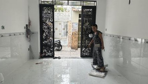 Bán nhà 171/113 Tôn Đản, Quận 4. DT: 3.5m x 10.0m, diện tích: 37m2 giá: 4.3 tỷ