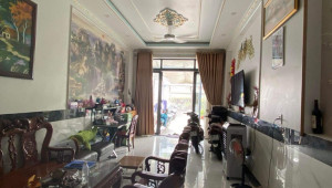 Bán nhà 188C Lê Thị Hoa, Thủ Đức. DT: 4.0m x 24.5m, diện tích: 98m2 giá: 8.2 tỷ