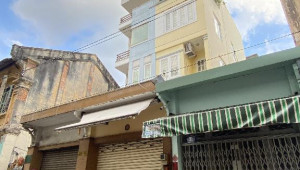 Bán nhà 33 Tân Hàng, Quận 5. DT: 3.9m x 158.0m, diện tích: 71m2 giá: 10.9 tỷ
