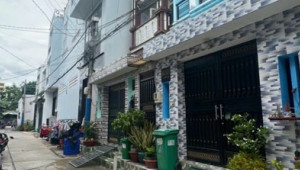 Bán nhà 302/16/7 Lê Đình Cẩn, Bình Tân. DT: 4.2m x 12.5m, diện tích: 0m2 giá: 4.45 tỷ