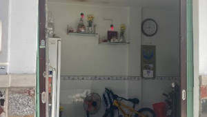 Bán nhà 188/13/2 Lê Đình Cẩn, Bình Tân. DT: 3.0m x 12.0m, diện tích: 32m2 giá: 1.7 tỷ
