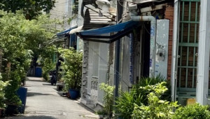 Bán nhà 183/10 Lê Đình Cẩn, Bình Tân. DT: 4.7m x 13.0m, diện tích: 57m2 giá: 4.3 tỷ