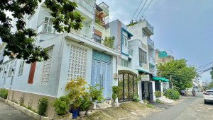 Bán nhà MPN 74.31.3 Đường số 27, Thủ Đức. DT: 4.0m x 18.3m, diện tích: 73m2 giá: 6.2 tỷ