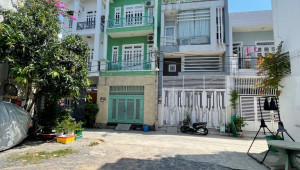 Bán nhà Thửa đất 634 tờ số 39 đường 49, Thủ Đức. DT: 4.0m x 13.3m, diện tích: 53m2 giá: 4.4 tỷ