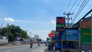 Bán nhà 642A quốc lộ 13, Thủ Đức. DT: 8.0m x 30.0m, diện tích: 132m2 giá: 22.0 tỷ