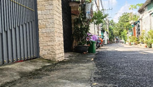 Bán nhà 74 Đường số 5, Thủ Đức. DT: 4.3m x 29.0m, diện tích: 123m2 giá: 9.8 tỷ