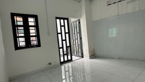 Bán nhà 571/4A Quốc lộ 1A, Thủ Đức. DT: 3.0m x 12.0m, diện tích: 26m2 giá: 1.7 tỷ