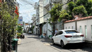 Bán nhà 124/7 Đường số 6, Thủ Đức. DT: 5.0m x 13.0m, diện tích: 61m2 giá: 5.5 tỷ