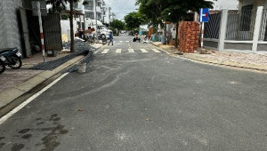 Bán nhà Thửa 1048 tờ 29 Đường số 2, Hóc Môn. DT: 5.0m x 20.1m, diện tích: 101m2 giá: 3.9 tỷ