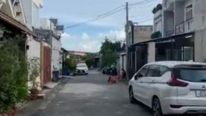 Bán nhà 101/6S Nguyễn Văn Bứa, Hóc Môn. DT: 8.0m x 18.0m, diện tích: 140m2 giá: 5.5 tỷ