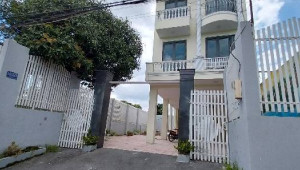 Bán nhà 10/5D Ấp thới tây 1, Hóc Môn. DT: 8.5m x 0.0m, diện tích: 177m2 giá: 5.5 tỷ