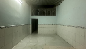 Bán nhà Tổ 121 ấp Đông TTT17, Hóc Môn. DT: 4.0m x 12.0m, diện tích: 40m2 giá: 1.8 tỷ