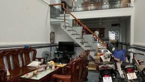 Bán nhà 233/5 Trịnh Thị Miếng ấp Tam Đông 2, Hóc Môn. DT: 4.0m x 13.1m, diện tích: 52m2 giá: 2.15 tỷ