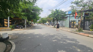 Bán nhà thửa 684 tờ 19 ( ĐỊA CHỈ KHẢO SÁT : 824.5 NGUYỄN BÌNH ) Lê Thị Tám, Nhà Bè. DT: 11.0m x 27.0m, diện tích: 262m2 giá: 13.6 tỷ