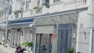 Bán nhà 2637/21/1/6 Huỳnh Tấn Phát, Nhà Bè. DT: 6.2m x 14.0m, diện tích: 80m2 giá: 7.8 tỷ