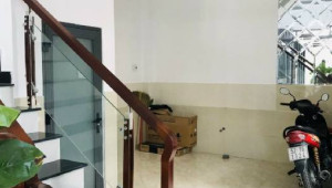 Bán nhà 67/37 Đào Tông Nguyên, Nhà Bè. DT: 5.3m x 10.1m, diện tích: 52m2 giá: 6.7 tỷ