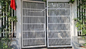 Bán nhà 306/98B Nguyễn Văn Tạo Nguyễn Văn Tạo, Nhà Bè. DT: 8.3m x 22.8m, diện tích: 178m2 giá: 5.7 tỷ